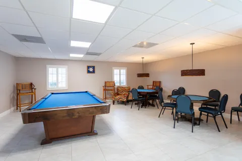 $180,000 | 2600 Southwest 22nd Avenue, Unit 906, Delray Beach, FL 33445