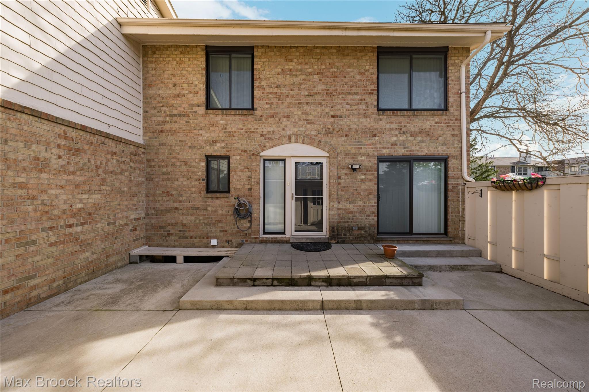 7451 Pebble Point West Bloomfield, MI 48322 - Photo 40 of 50