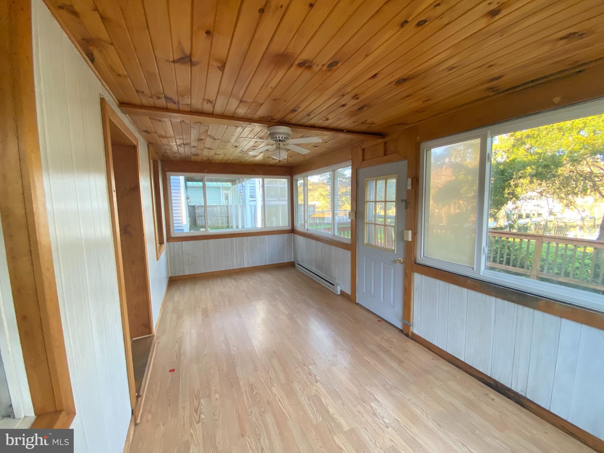 3633 Branhum Road Edgewater, MD 21037 - Photo 11 of 22 Sun room