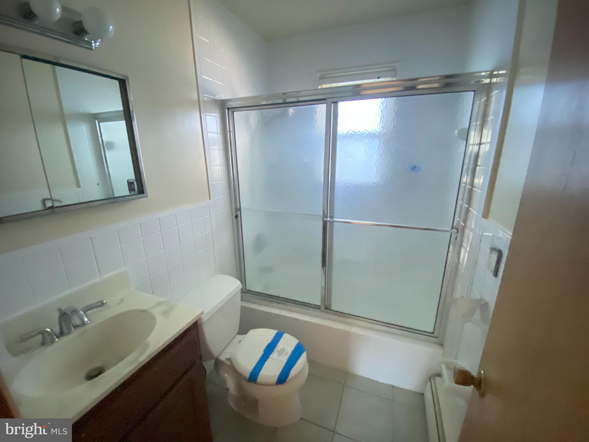 3633 Branhum Road Edgewater, MD 21037 - Photo 12 of 22 Bathroom