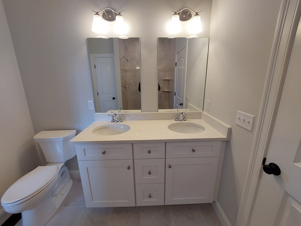 20 B Crownshield Uxbridge, MA 01569 - Photo 12 of 20