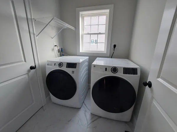 $634,990 | 20 B Crownshield, Uxbridge, MA 01569