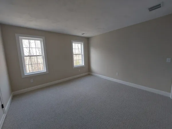 $634,990 | 20 B Crownshield, Uxbridge, MA 01569