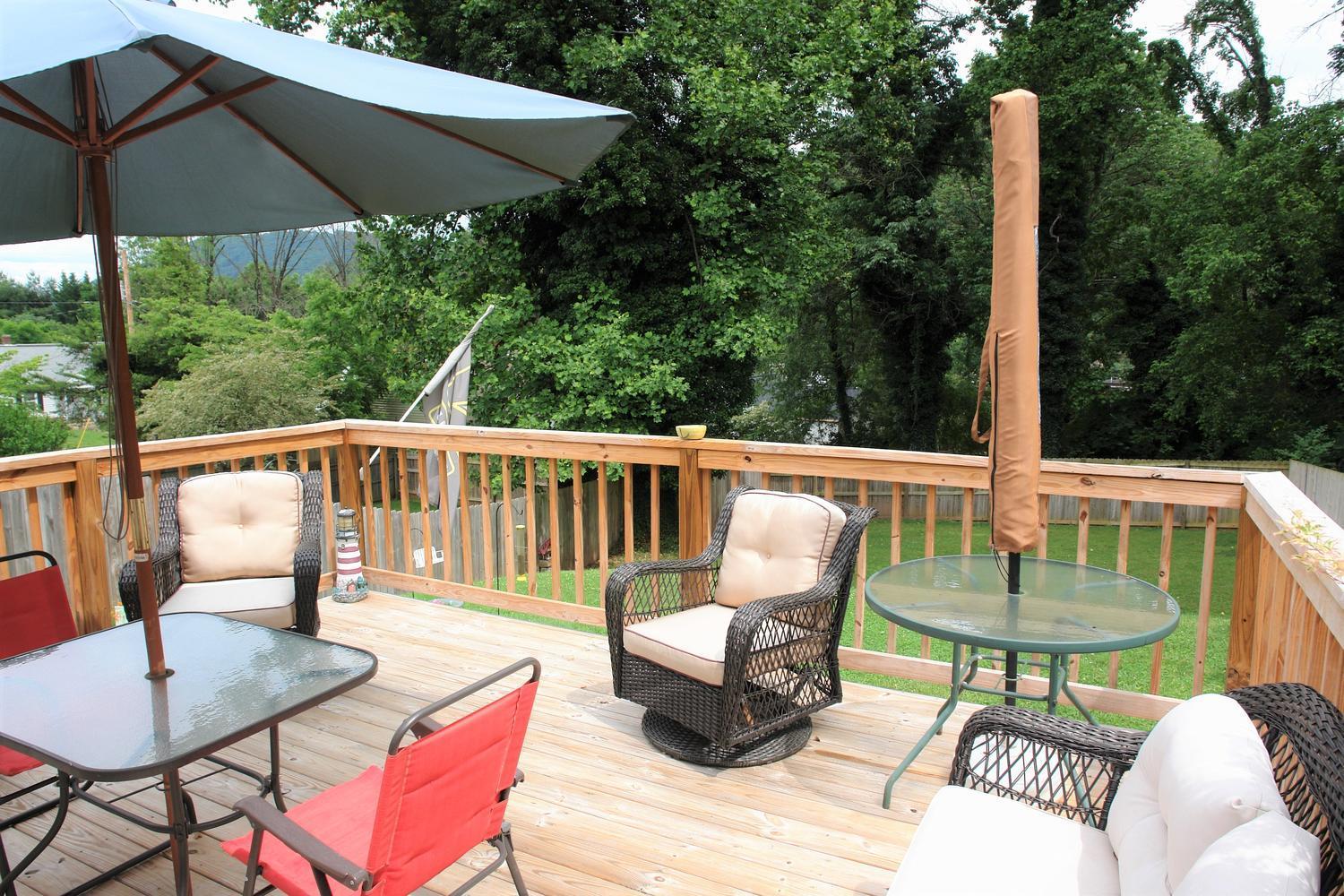 3012 Roberts Road Southwest Roanoke, VA 24014 - Photo 11 of 21 3012 Roberts Rd SW Roanoke VA-large-011-