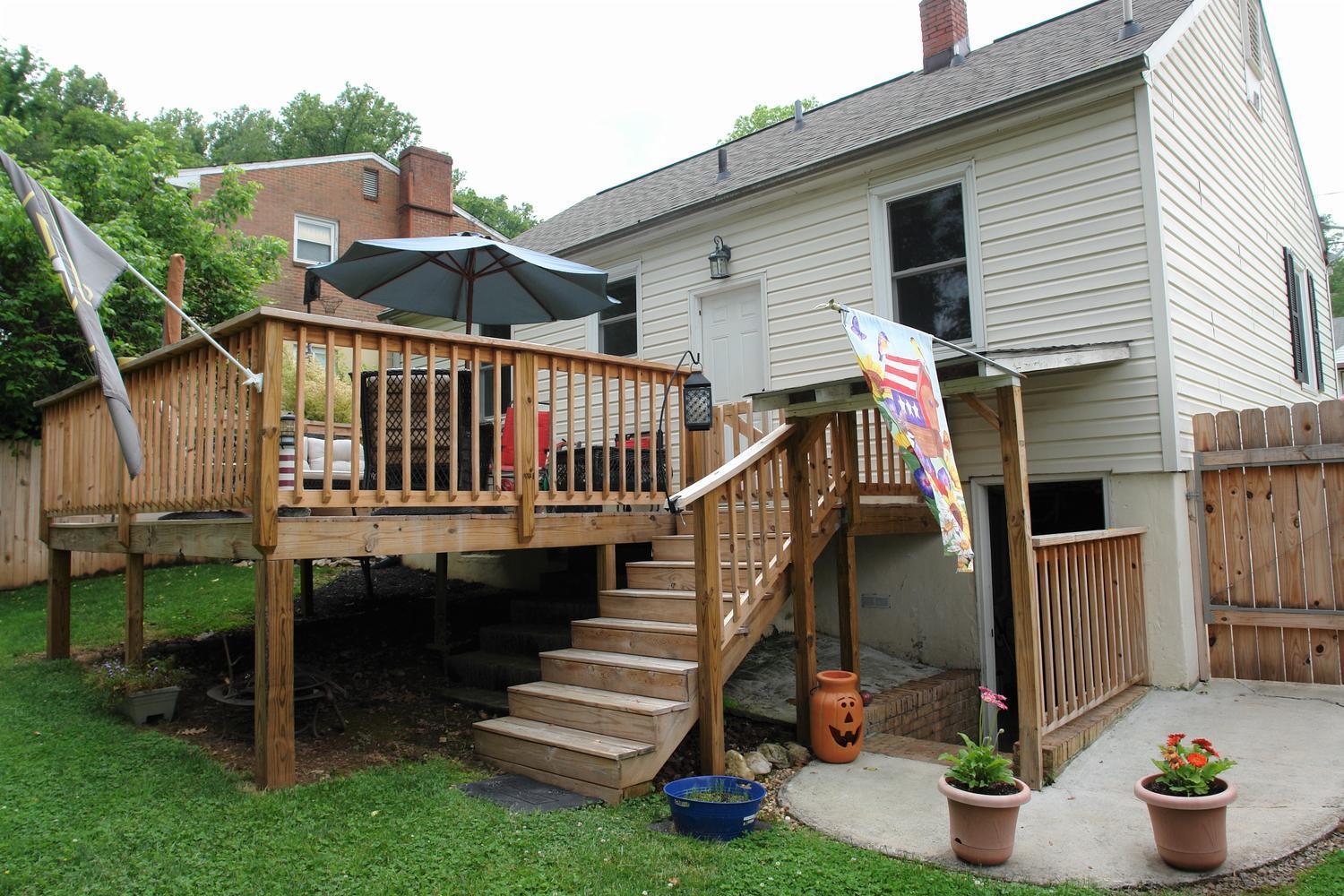 3012 Roberts Road Southwest Roanoke, VA 24014 - Photo 20 of 21 3012 Roberts Rd SW Roanoke VA-large-020-