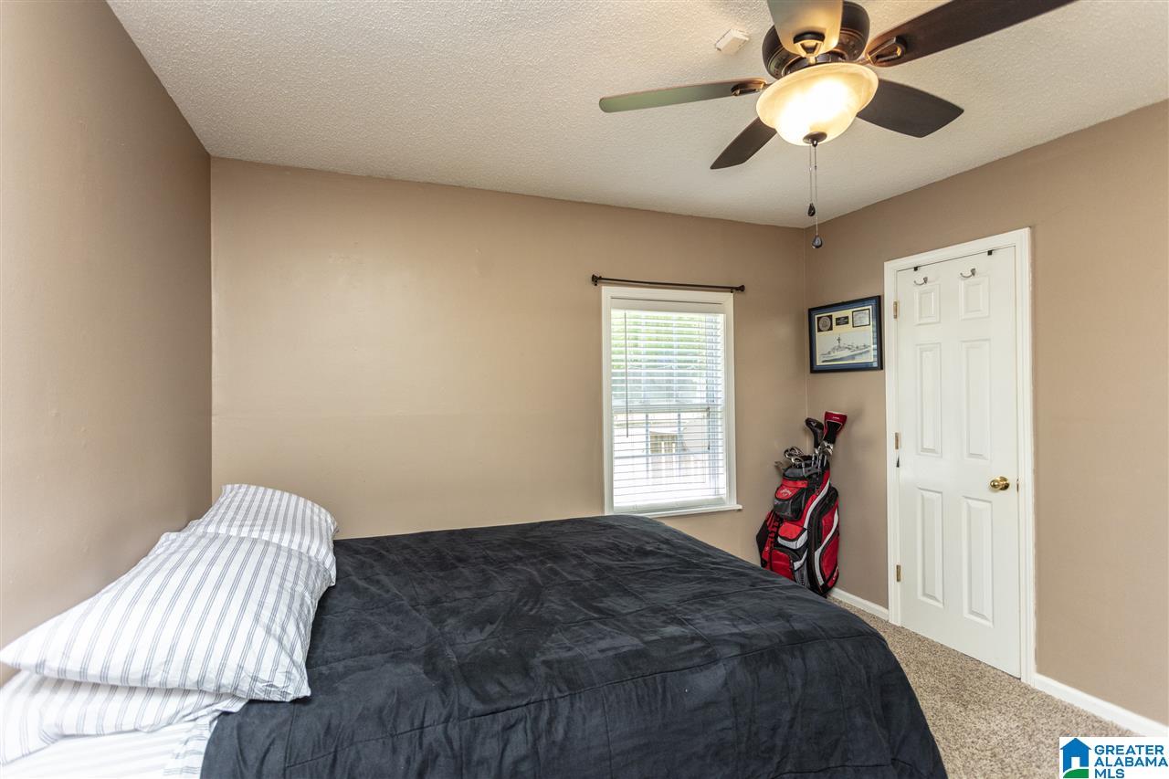 938 Pinewood Avenue Bessemer, AL 35023 - Photo 14 of 30