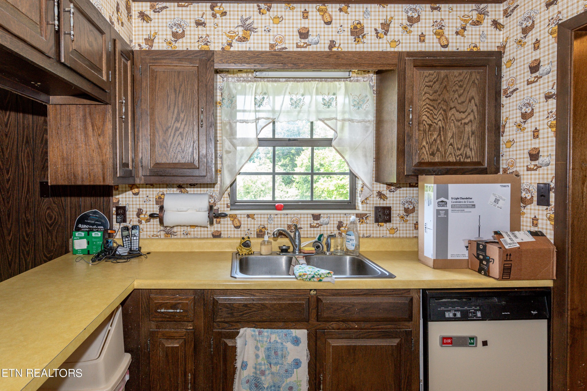 4636 Cambridge Road Walland, TN 37886 - Photo 11 of 28 Gallery Image 11
