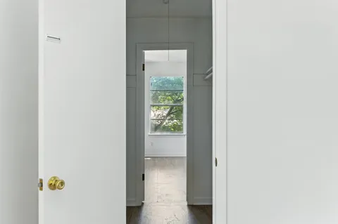 $1,295,000 | 2401 Homedale Circle, Austin, TX 78704