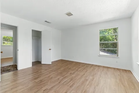 $1,295,000 | 2401 Homedale Circle, Austin, TX 78704