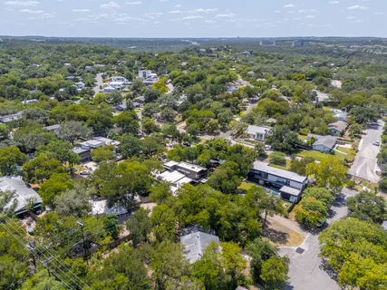 $1,295,000 | 2401 Homedale Circle, Austin, TX 78704
