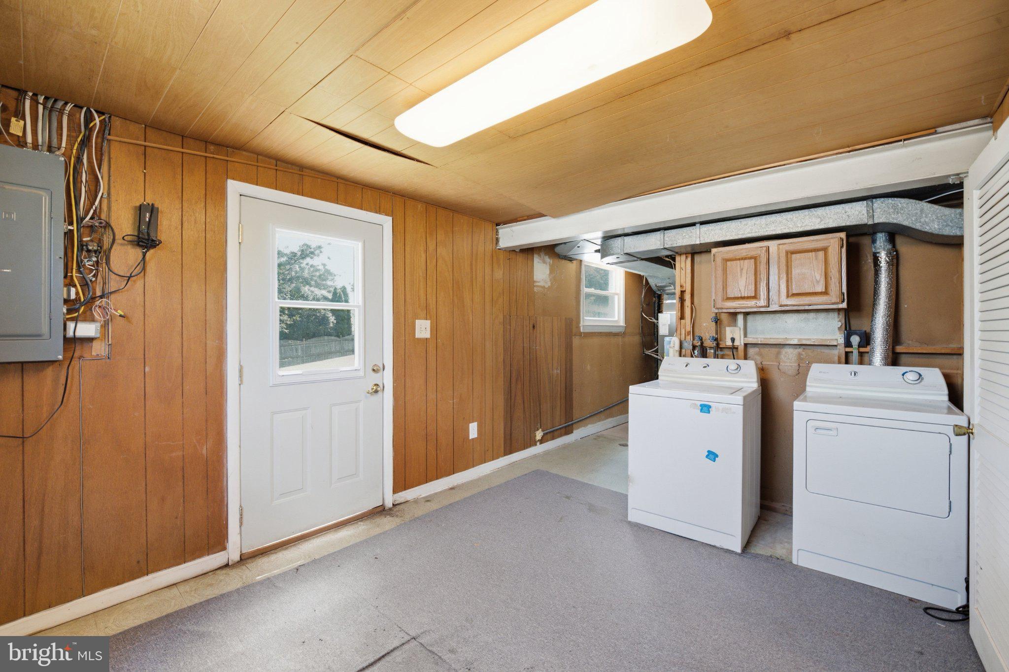 1206 East Iberia Road Sterling, VA 20164 - Photo 40 of 48 Laundry with walk out to backyard