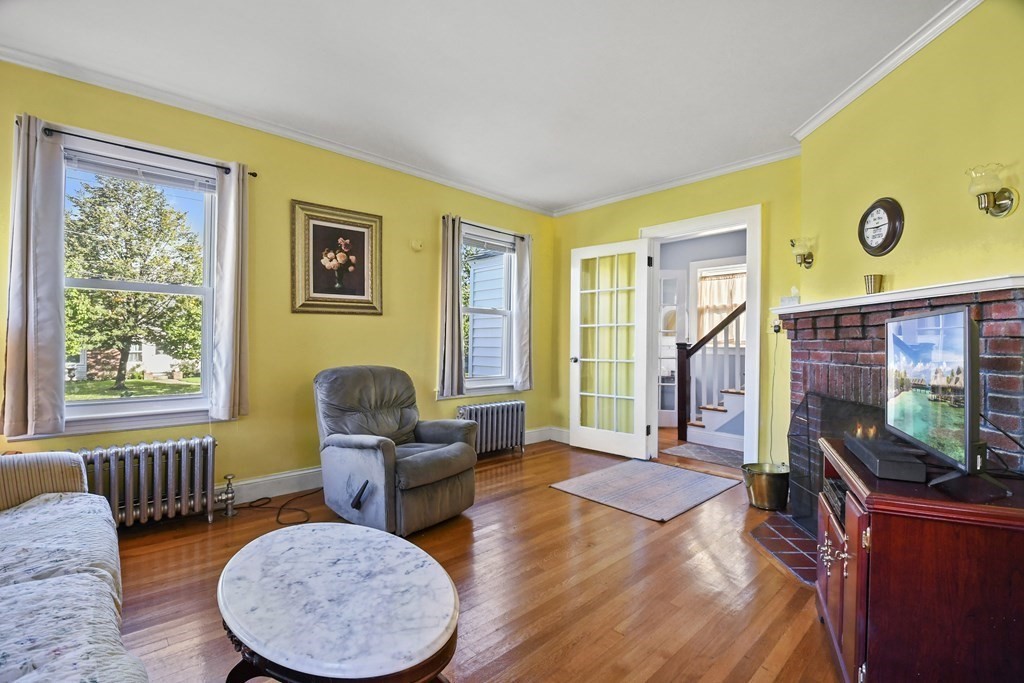 18 Michigan Road Worcester, MA 01606 - Photo 4 of 26 Gallery Image 4