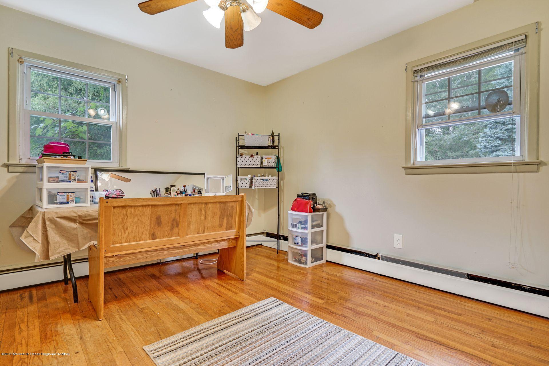 8 Georgia Road Freehold, NJ 07728 - Photo 14 of 25 22