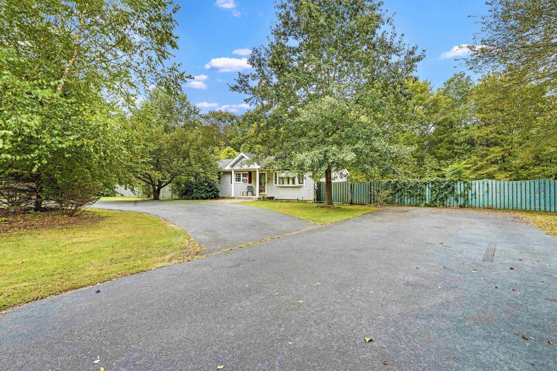 8 Georgia Road Freehold, NJ 07728 - Photo 24 of 25 5