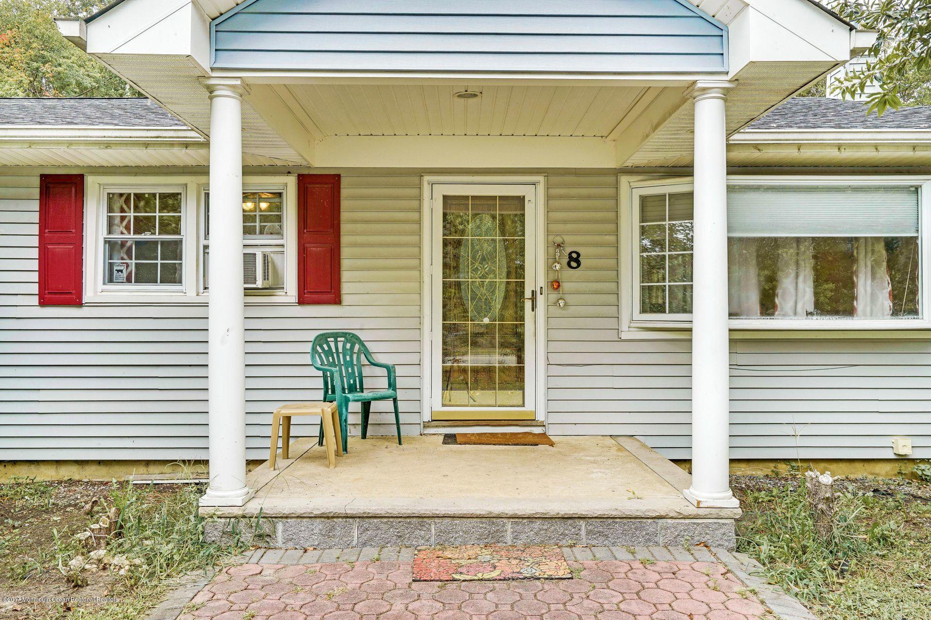 8 Georgia Road Freehold, NJ 07728 - Photo 3 of 25 7