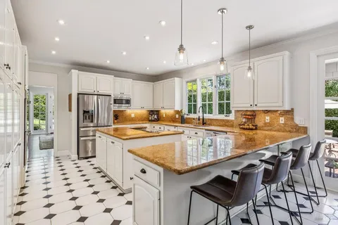 $3,595,000 | 13 West Brooke Drive, Novato, CA 94947