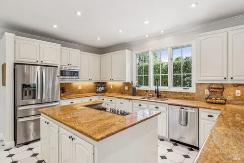 $3,595,000 | 13 West Brooke Drive, Novato, CA 94947