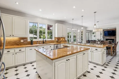 $3,595,000 | 13 West Brooke Drive, Novato, CA 94947