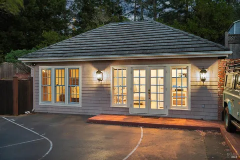 $3,595,000 | 13 West Brooke Drive, Novato, CA 94947