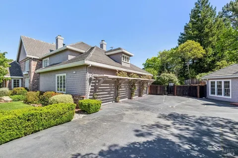$3,595,000 | 13 West Brooke Drive, Novato, CA 94947