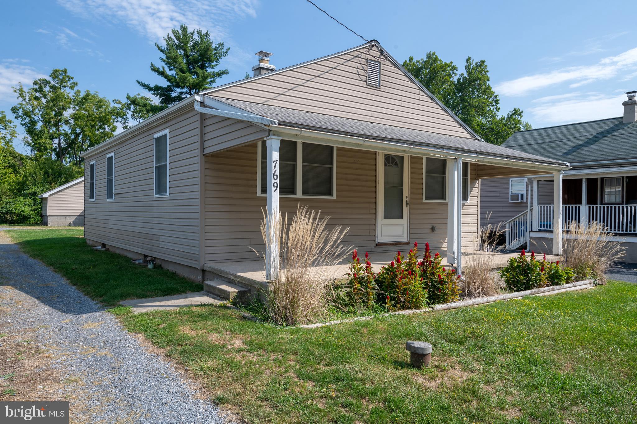 769 Turnpike Road Elizabethtown, PA 17022 - Photo 3 of 25 Gallery Image 3