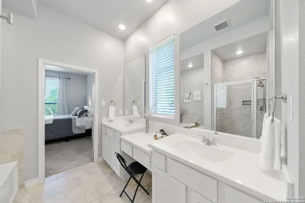 $2,895 | 1524 Leeds Park, Bulverde, TX 78163