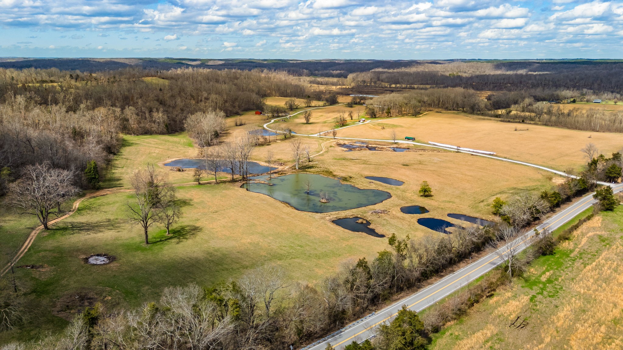 3301 Natural Bridge Road Waynesboro, TN 38485 - Photo 29 of 80