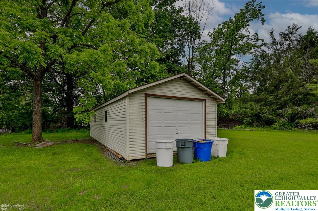 102 Kressman Road Easton, PA 18042 - Photo 40 of 41 Gallery Image 40