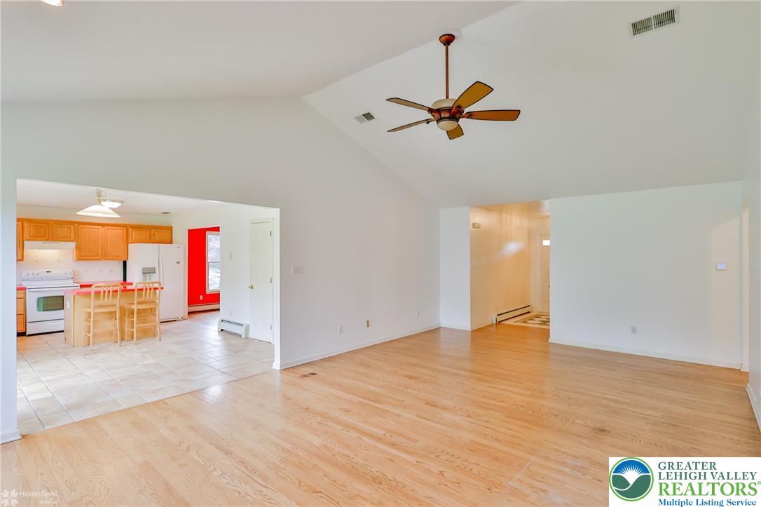 102 Kressman Road Easton, PA 18042 - Photo 9 of 41 Gallery Image 9