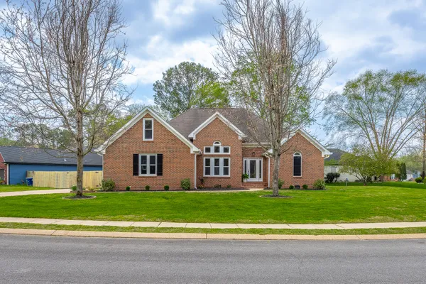 $509,900 | 1618 Gunston Hall Road, Hixson, TN 37343