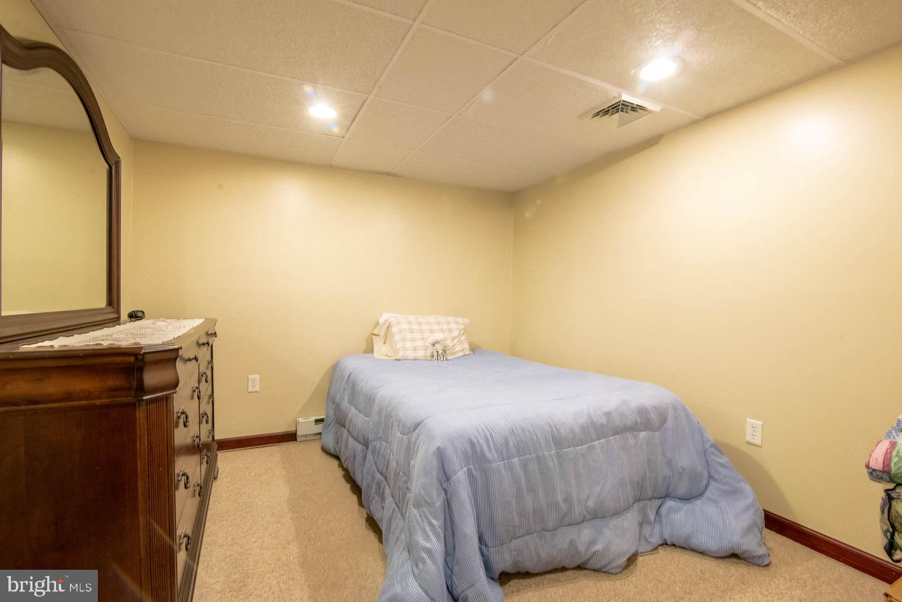 411 Corbin Road York, PA 17403 - Photo 19 of 30