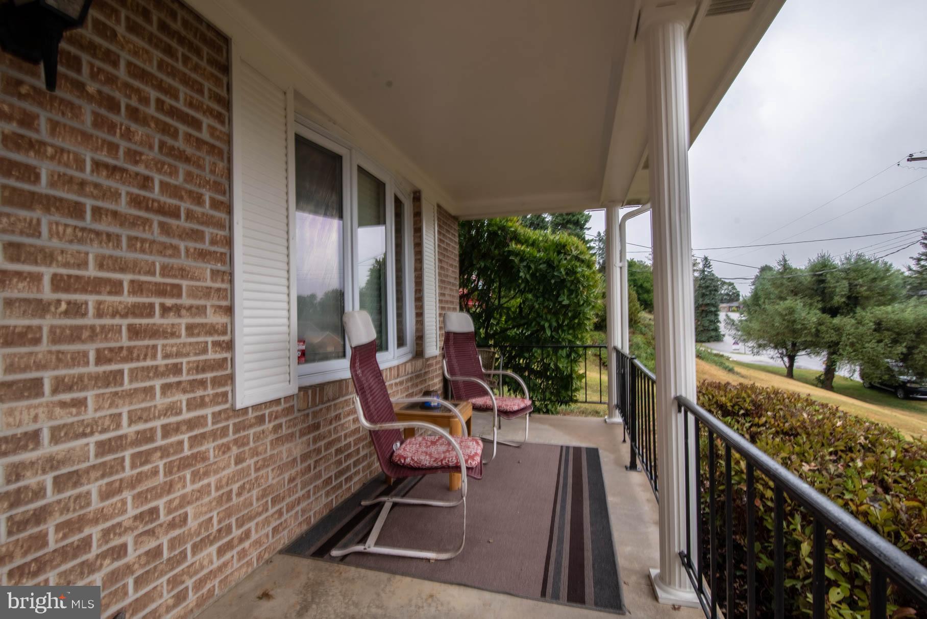 411 Corbin Road York, PA 17403 - Photo 8 of 30