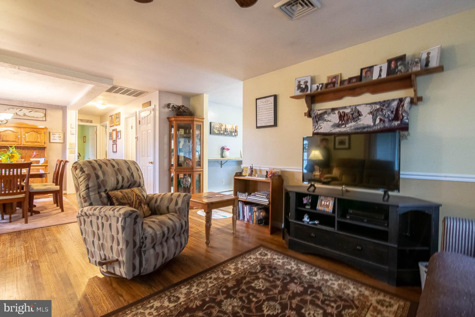 411 Corbin Road York, PA 17403 - Photo 10 of 30