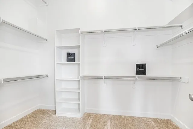 $703,947 | 4202 West 158th Terrace, Overland Park, KS 66224