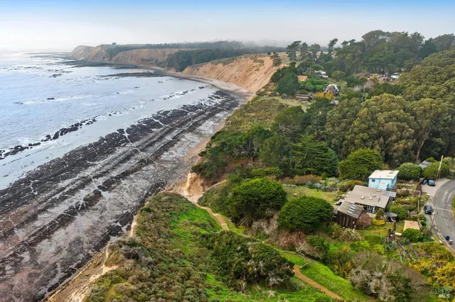$1,995,000 | 373 Ocean Parkway, Bolinas, CA 94924