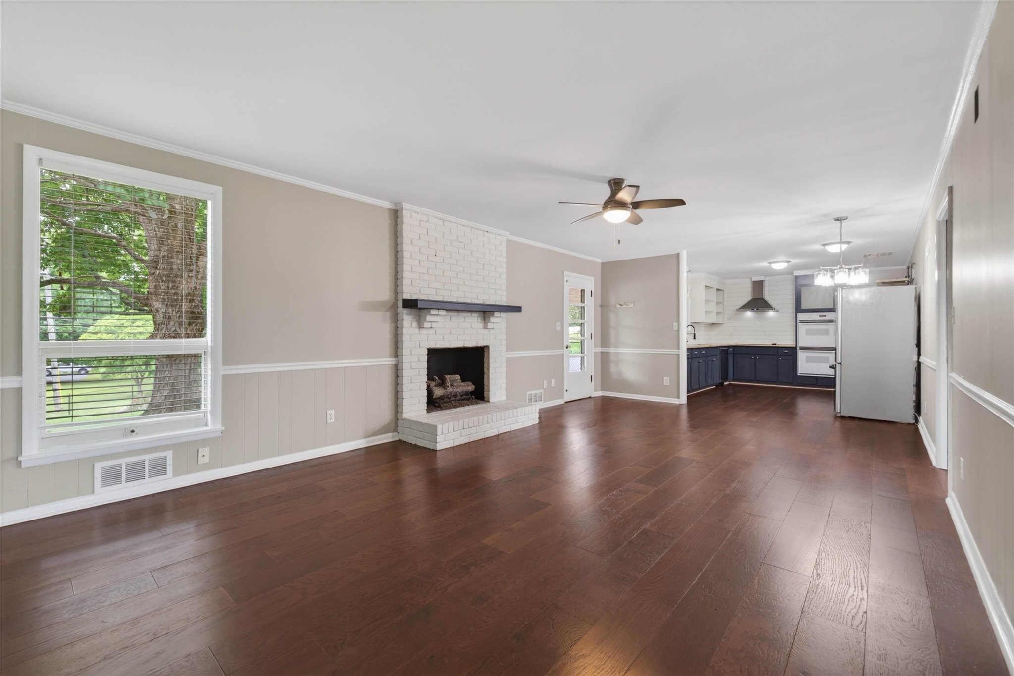 306 Locust Road Clarksville, TN 37043 - Photo 17 of 39