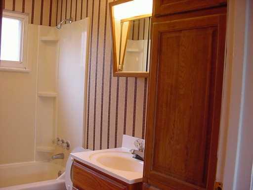 495 Spring Valley Road West Mifflin, PA 15122 - Photo 6 of 8 Gallery Image 6
