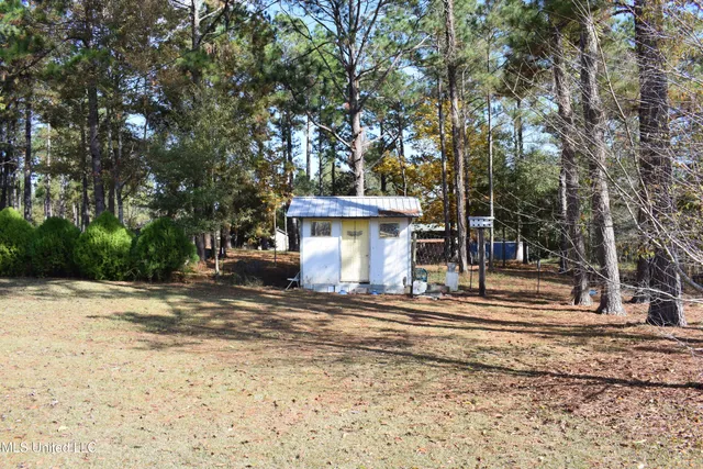 $159,500 | 2558 Jake Hill Road, Lucedale, MS 39452