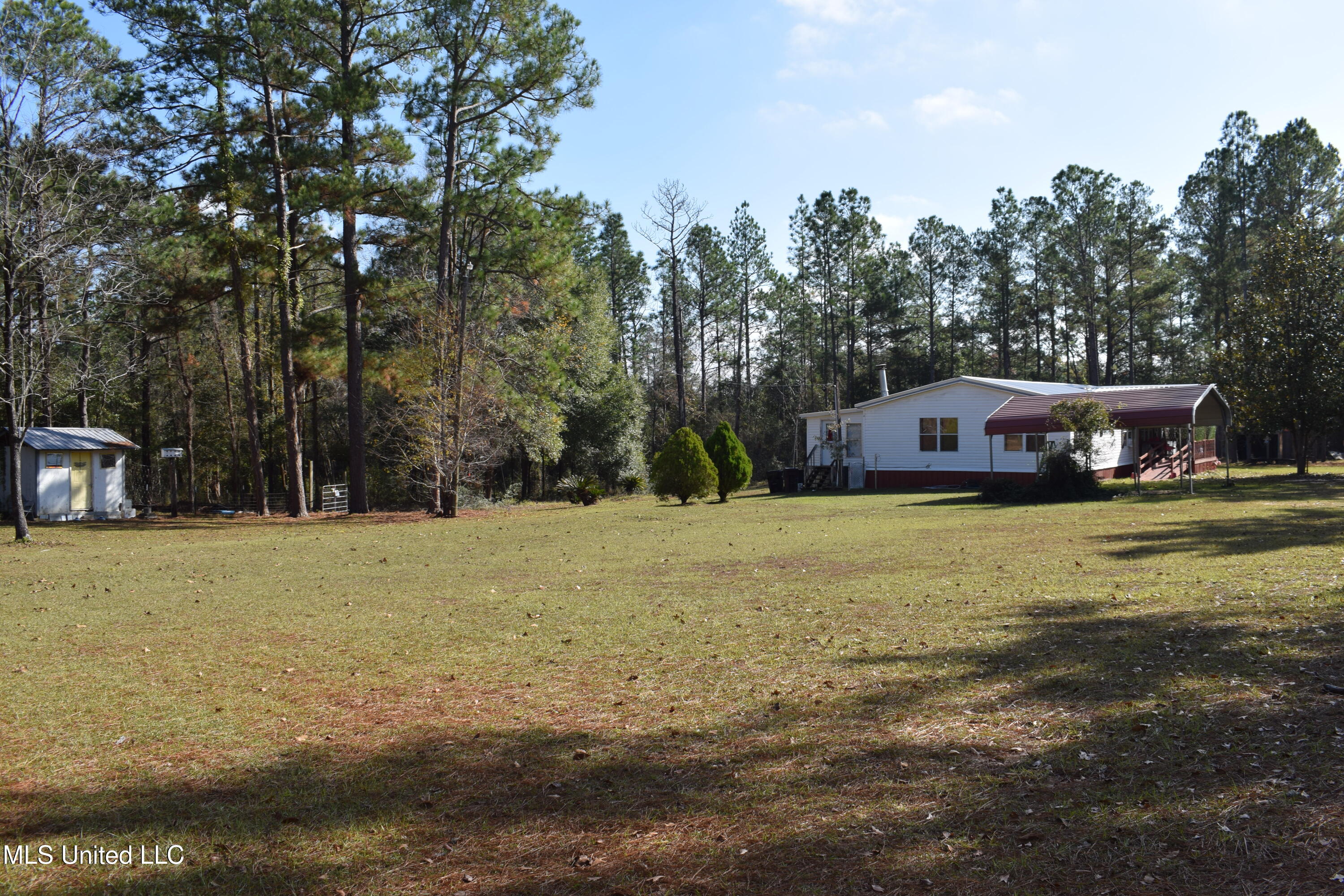 2558 Jake Hill Road Lucedale, MS 39452 - Photo 6 of 35 DSC_0022