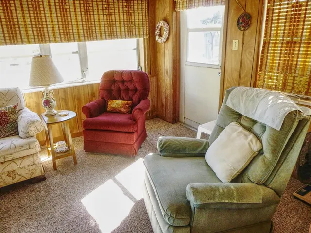 $175,000 | 307 Stanley Avenue, Frostproof, FL 33843