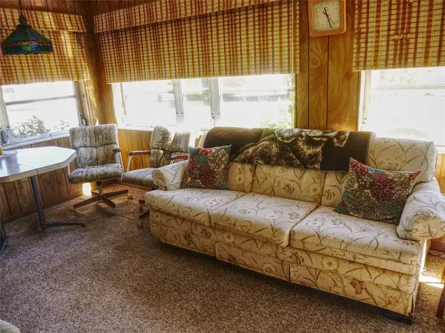 $175,000 | 307 Stanley Avenue, Frostproof, FL 33843