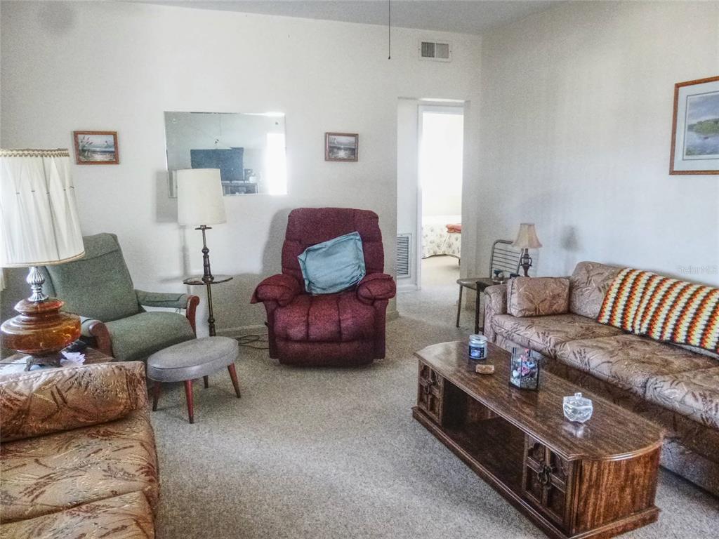 307 Stanley Avenue Frostproof, FL 33843 - Photo 4 of 33