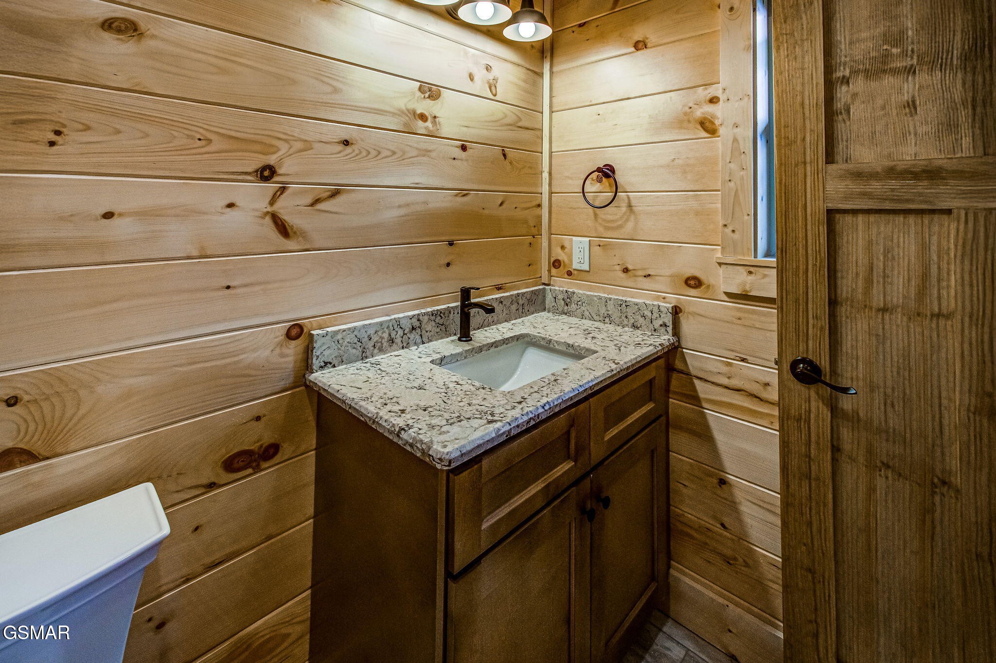 1821 Pinestand Rdg Way Pigeon Forge, TN 37862 - Photo 27 of 38 Gallery Image 27