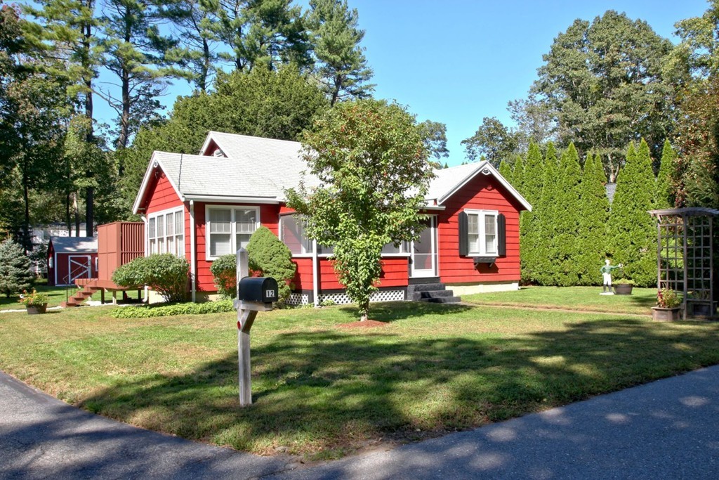 12 Castle Gate Road Wayland, MA 01778 - Photo 1 of 20 Gallery Image 1