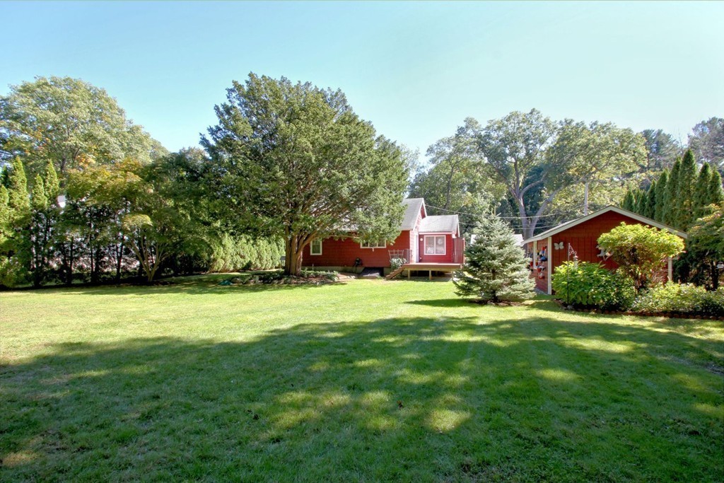 12 Castle Gate Road Wayland, MA 01778 - Photo 16 of 20 Gallery Image 16