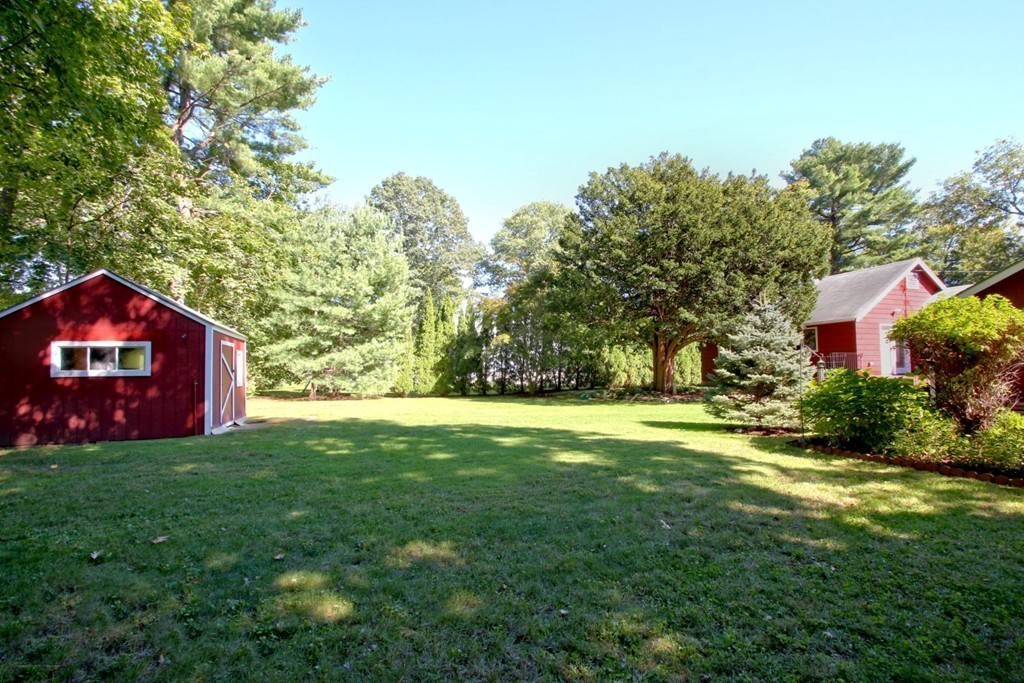 12 Castle Gate Road Wayland, MA 01778 - Photo 17 of 20 Gallery Image 17