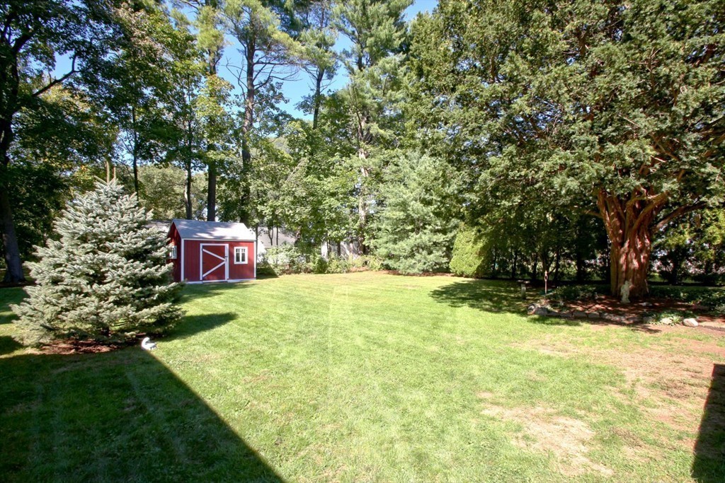 12 Castle Gate Road Wayland, MA 01778 - Photo 18 of 20 Gallery Image 18