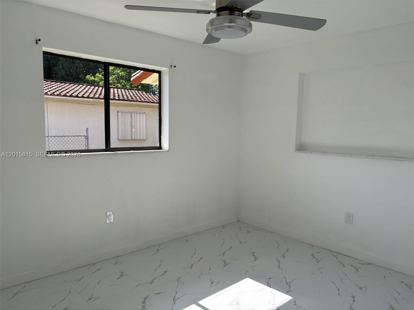 7343 Southwest 21st Street Miami, FL 33155 - Photo 7 of 21