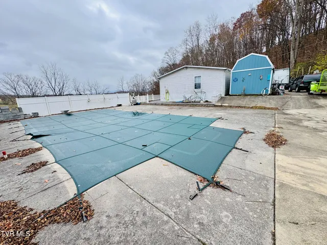 $174,999 | 14512 Cedar Creek Road, Meadowview, VA 24361