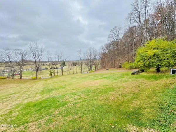 $174,999 | 14512 Cedar Creek Road, Meadowview, VA 24361